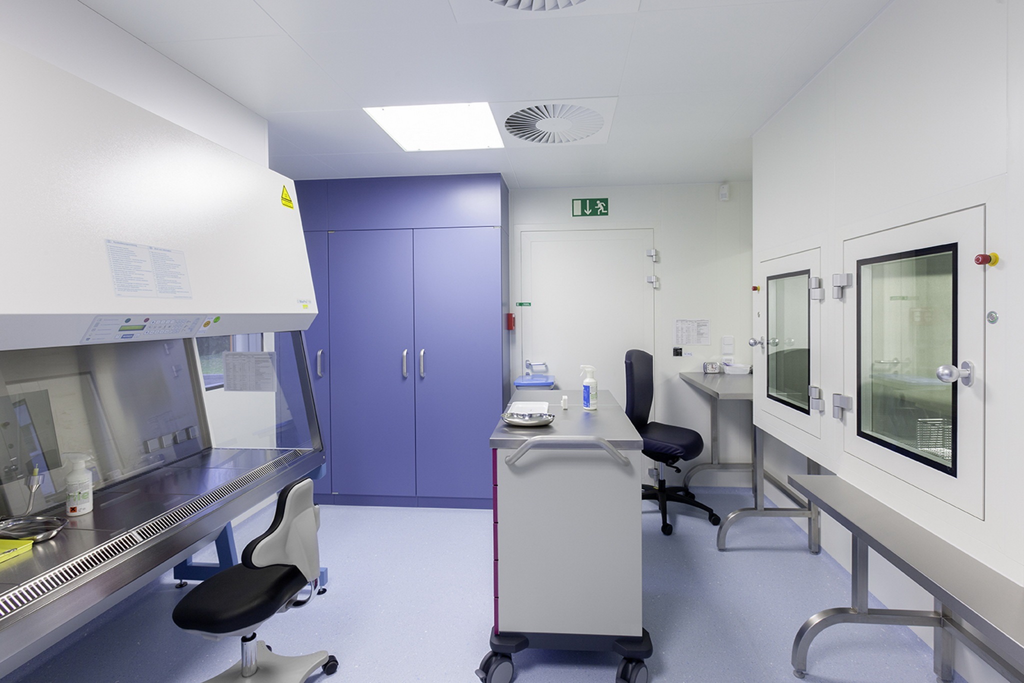 ReinraumLabor für ZentralApotheke der FürstStirumKlinik in